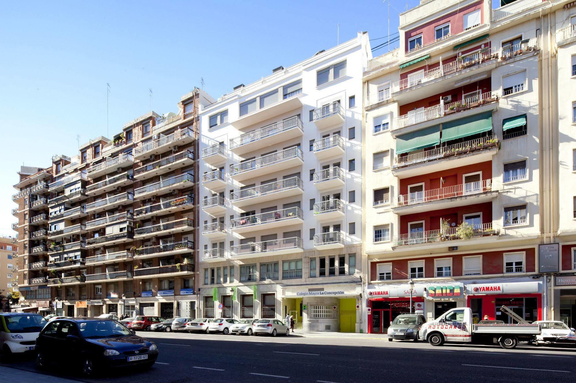 Colegio Mayor Resa La Concepcion Valencia Buitenkant foto